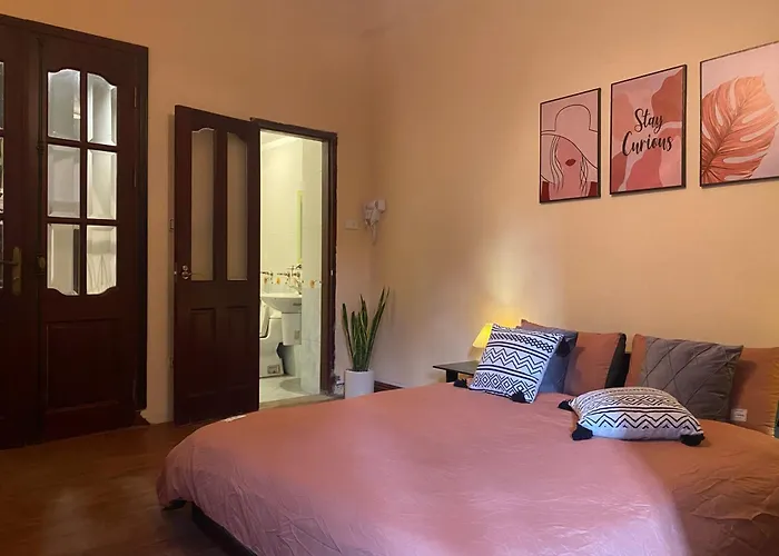 House Giang Văn Minh Đối Diện Lăng Bác